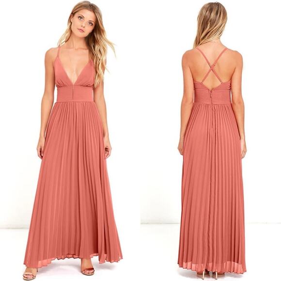 NEW Lulu’s Depths of My Love Terracotta Maxi Dress Small - Picture 15 of 15
